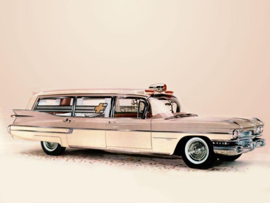  Cadillac Superline Parkway Ambulance by Sayers & Scovill 1959 года  (фото 1 из 1)